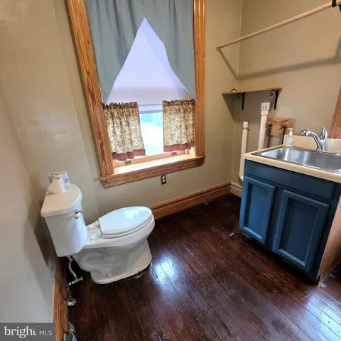 $369,900 | 128 North Street, McSherrystown, PA 17344