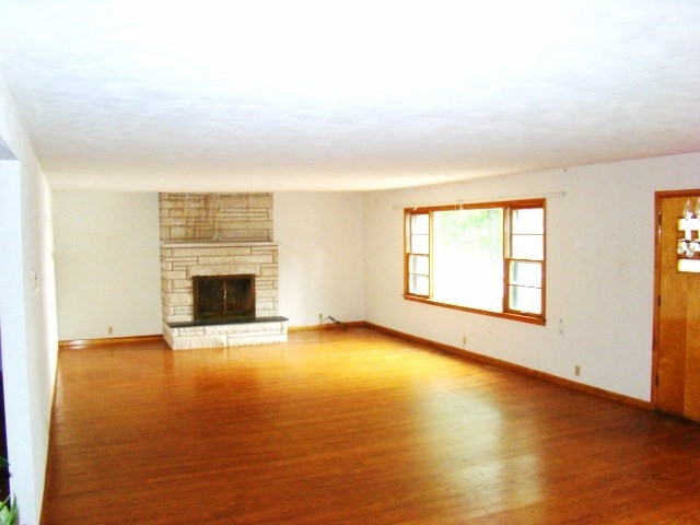 3669 South Bruner Road Warsaw, IN 46580 - Photo 8 of 18 Gallery Image 8
