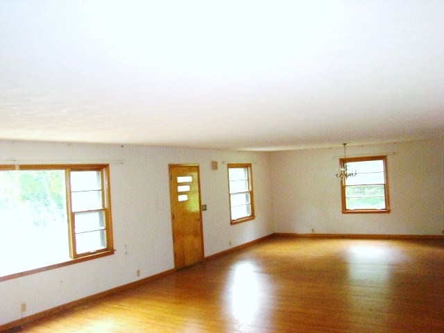 3669 South Bruner Road Warsaw, IN 46580 - Photo 9 of 18 Gallery Image 9
