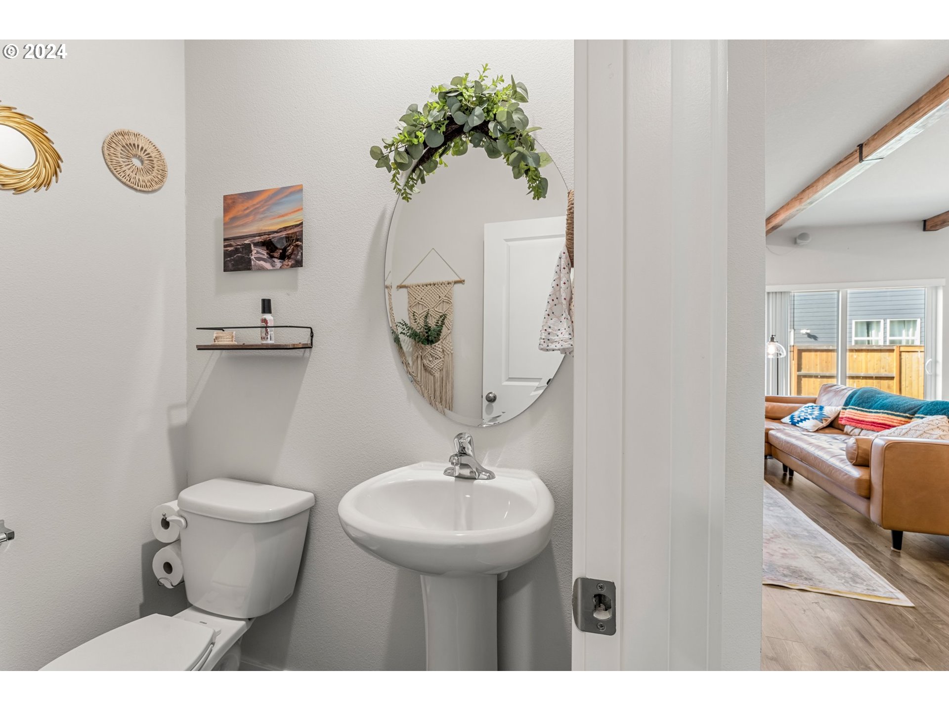 2984 Fenya Street Springfield, OR 97477 - Photo 15 of 31 a bathroom with a sink toilet and a mirror
