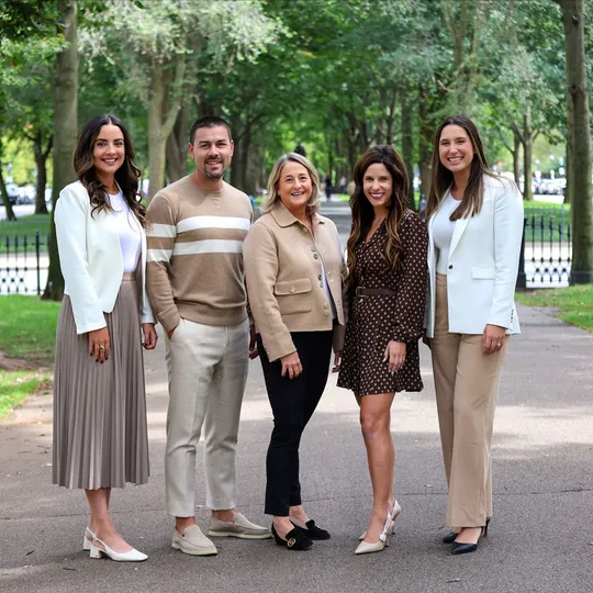 Kopman Adler, Agent in  - Compass