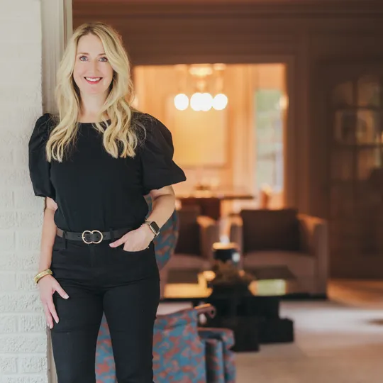 Emily Stanford, Agent in  - Compass