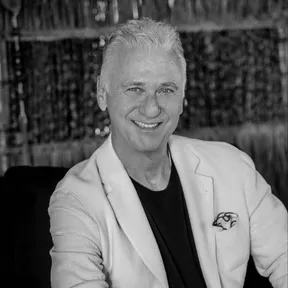 Dennis Rush
