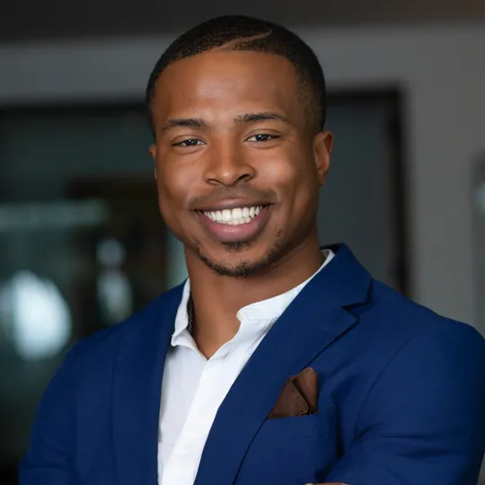 Michael Onyemaobi, Agent in  - Compass