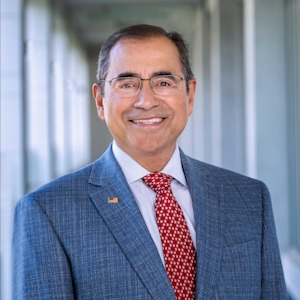 Headshot of Ces Guerra