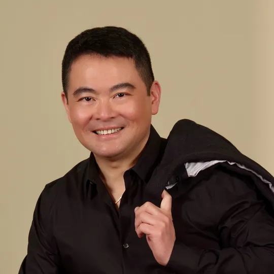 Trung Duong, Agent in  - Compass