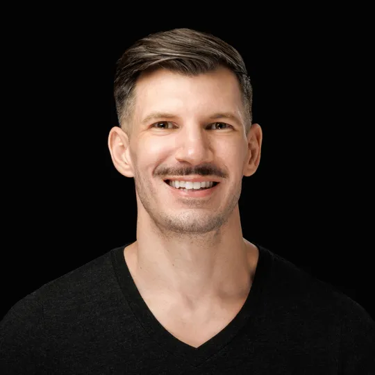 Seth McManus, Agent in  - Compass