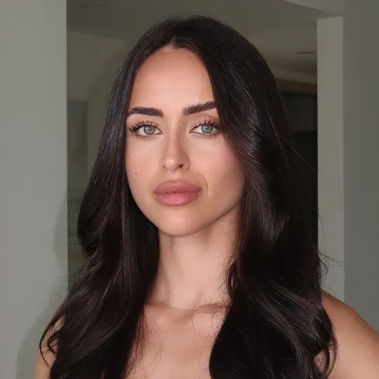 Li Bensimon, Agent in  - Compass