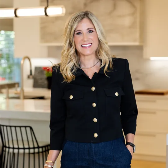 Jennifer Millstein, Agent in  - Compass