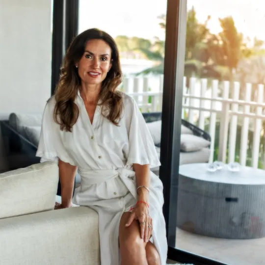 Maria Parra Loughlin, Agent in  - Compass