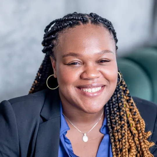 Alasha Bunton, Agent in  - Compass