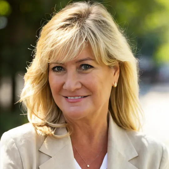 Michelle Gittleman, Agent in  - Compass