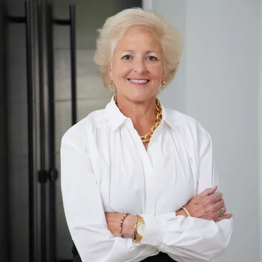 Amy Greif, Agent in  - Compass