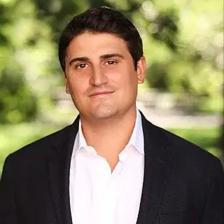 Ugo Russino, Agent in  - Compass