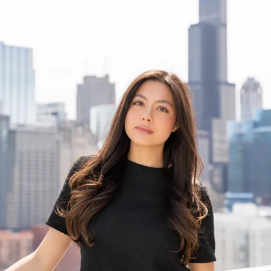 Chloe Dittmer, Agent in  - Compass