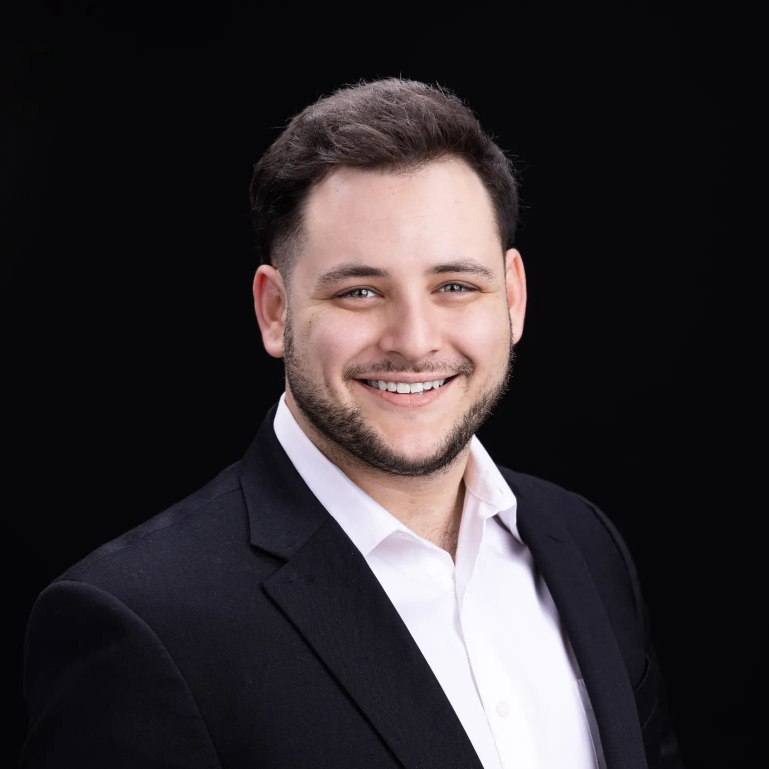 Headshot of Matthew Silverman