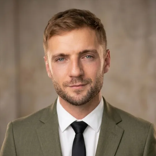 David Sidorenko, Agent in  - Compass