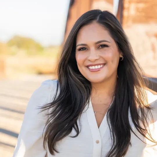 Kyla Johns, Agent in  - Compass