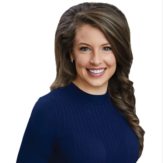 Maria Romero, Agent in  - Compass