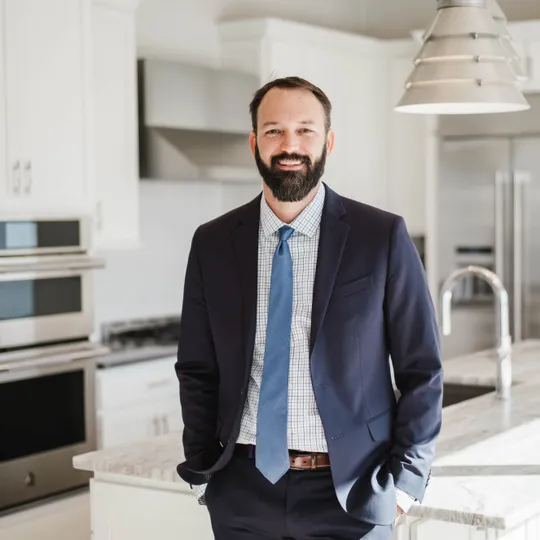 Ryan Esch, Agent in  - Compass