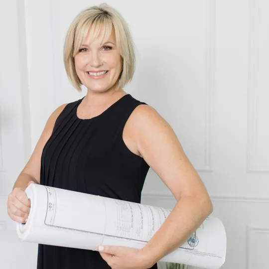 Angela Hays, Agent in  - Compass