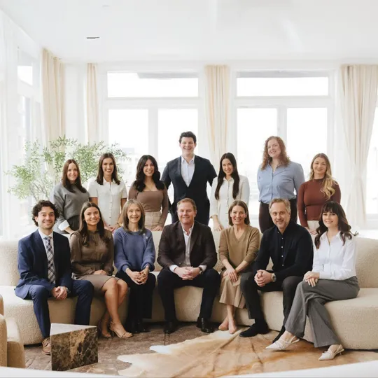 Lowe Group Chicago, Agent in  - Compass