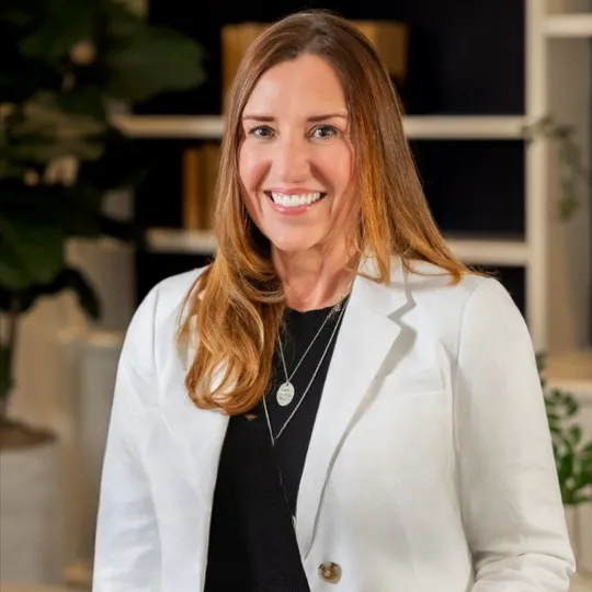 Tricia Young, Agent in  - Compass
