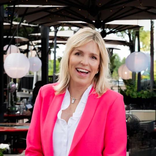 Katie Mochan, Agent in  - Compass