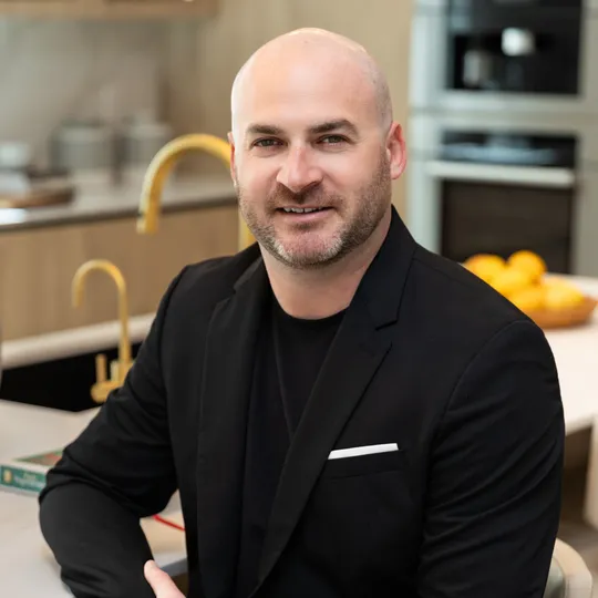 Mark Leddy, Agent in  - Compass