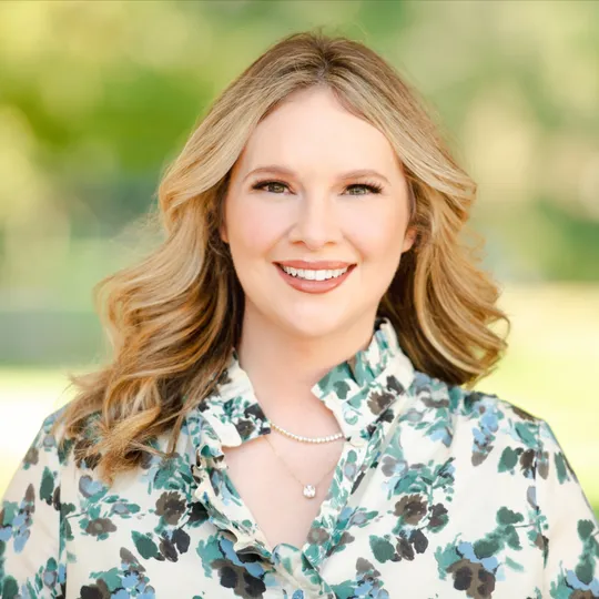 Heidi Giles, Agent in  - Compass