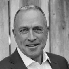 Robert Bickel, Agent in  - Compass