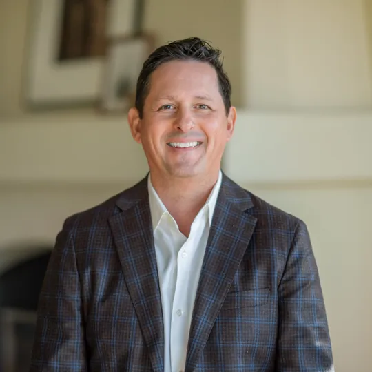 Alex Michas, Agent in  - Compass