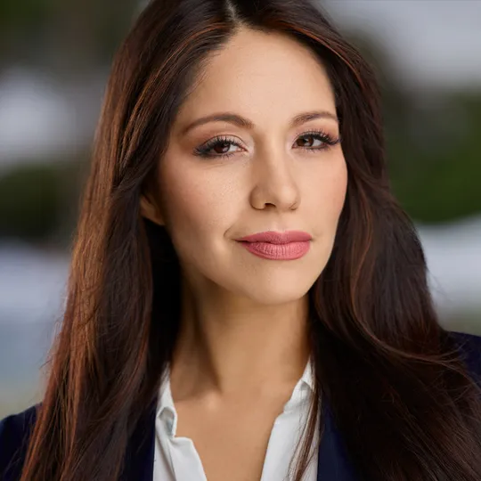 Valeria Martinez, Agent in  - Compass