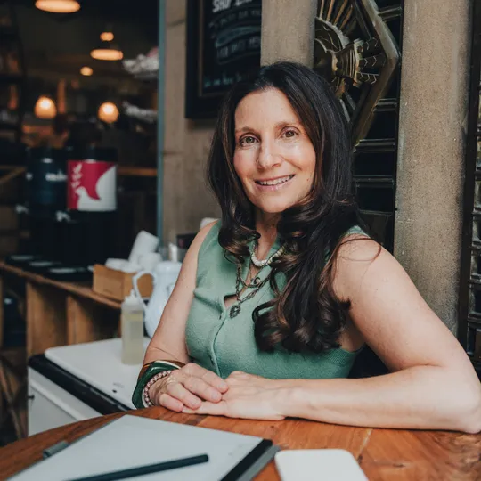 Kate Federico, Agent in  - Compass