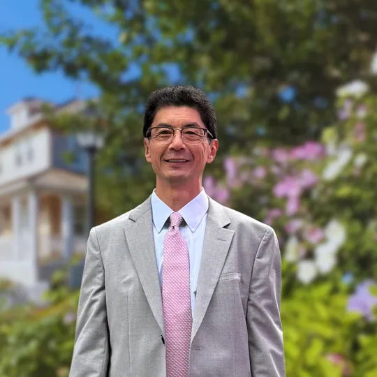 Christian Zheng, Agent in  - Compass