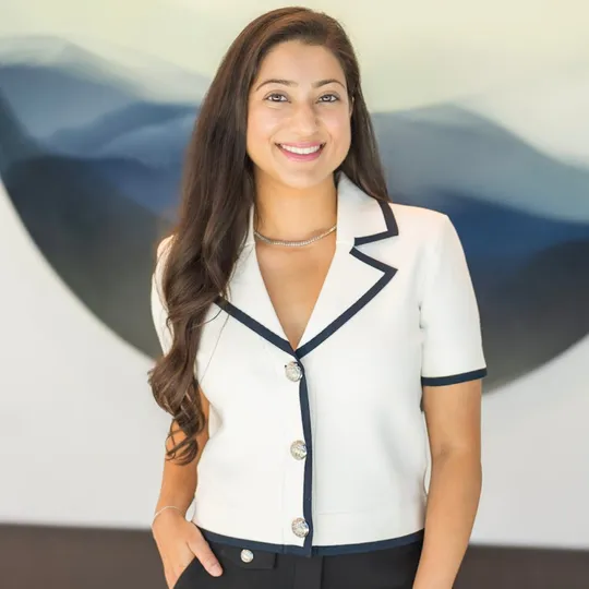 Sona Shah, Agent in  - Compass