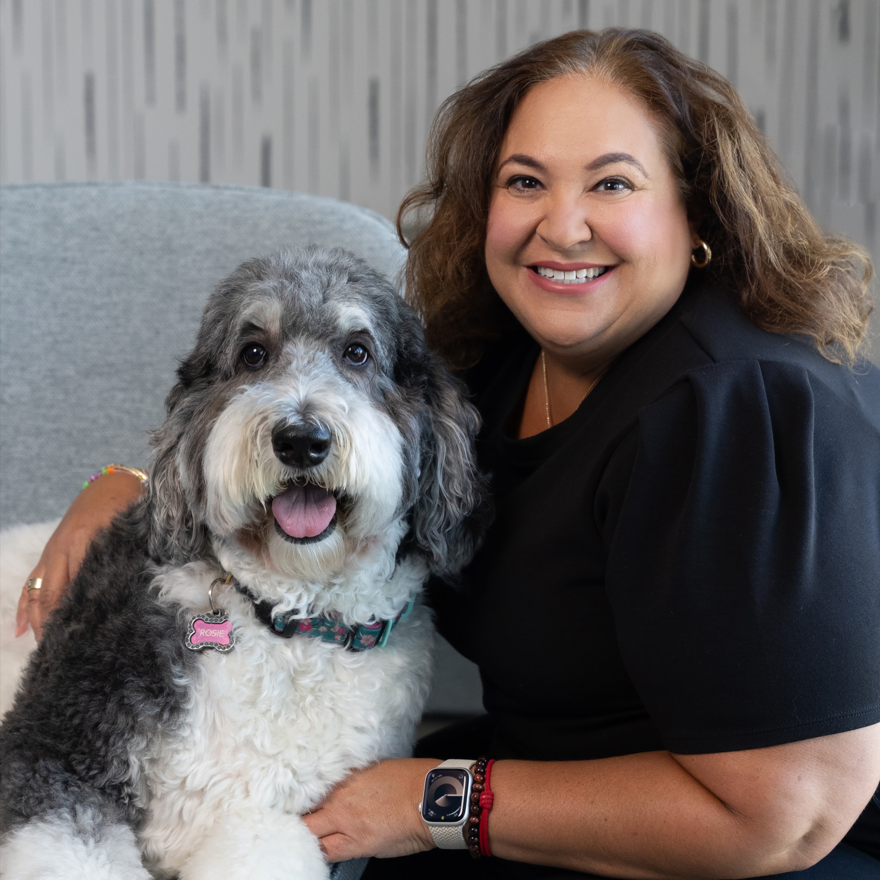 Headshot of Elizabeth Aghassi
