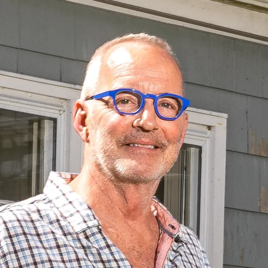 Cee Scott Brown, Agent in  - Compass