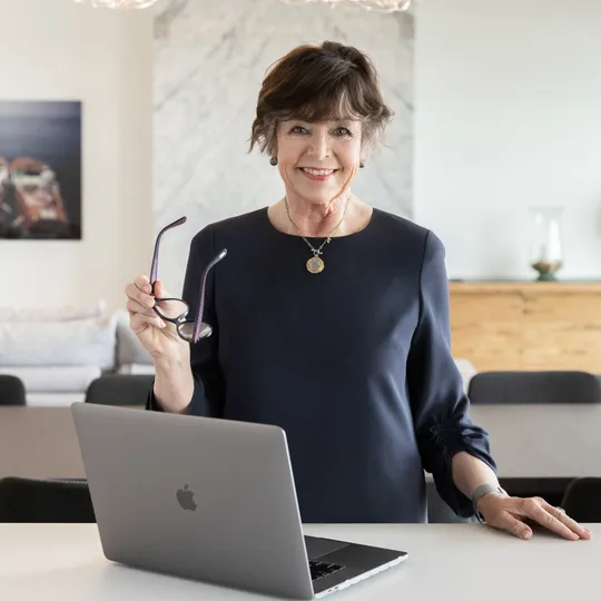 Mary Snyder, Agent in  - Compass