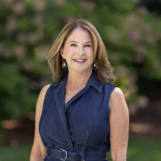 Debbie Drucker, Agent in  - Compass