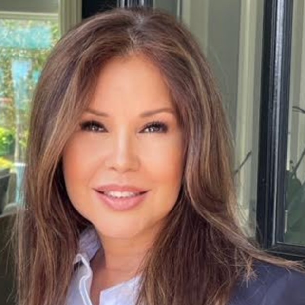 Headshot of Raquel Rozo