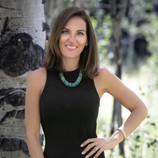 Karen Seitz, Agent in  - Compass