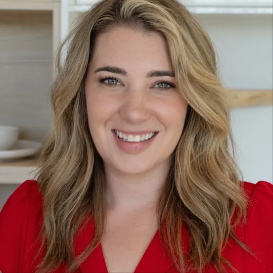 Gabrielle Jones, Agent in  - Compass