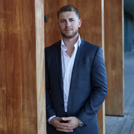 Spencer Bodian, Agent in  - Compass