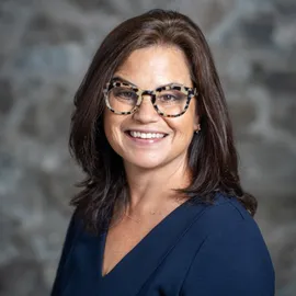 Amy Barrett, Agent in  - Compass