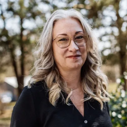 Catia Salvadori, Agent in  - Compass