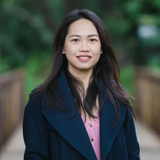 Lili Song, Agent in  - Compass