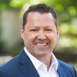 Kelly Paulsen, Agent in  - Compass