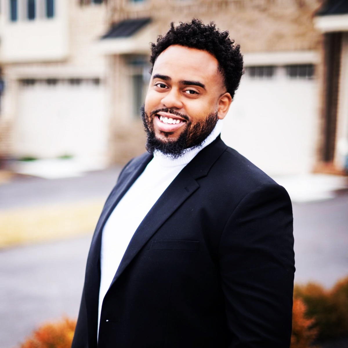 Headshot of Phillip Rhoden