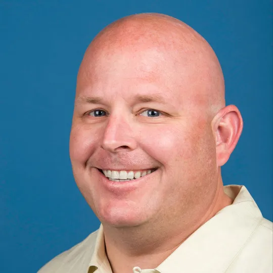 David Petrucelli, Agent in  - Compass